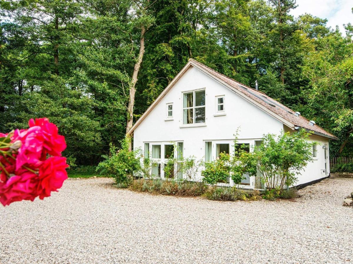 Holiday Home Varnaeshoved 奥本罗 外观 照片